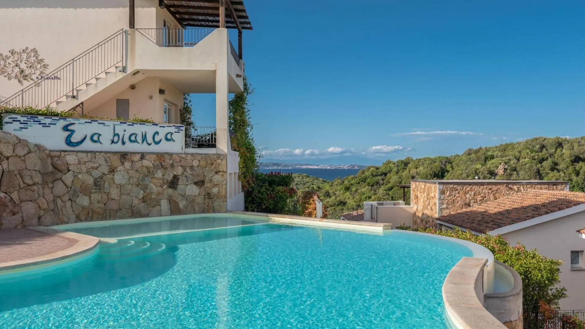 Baia Bianca Apartments Sardinia Baja Sardinia