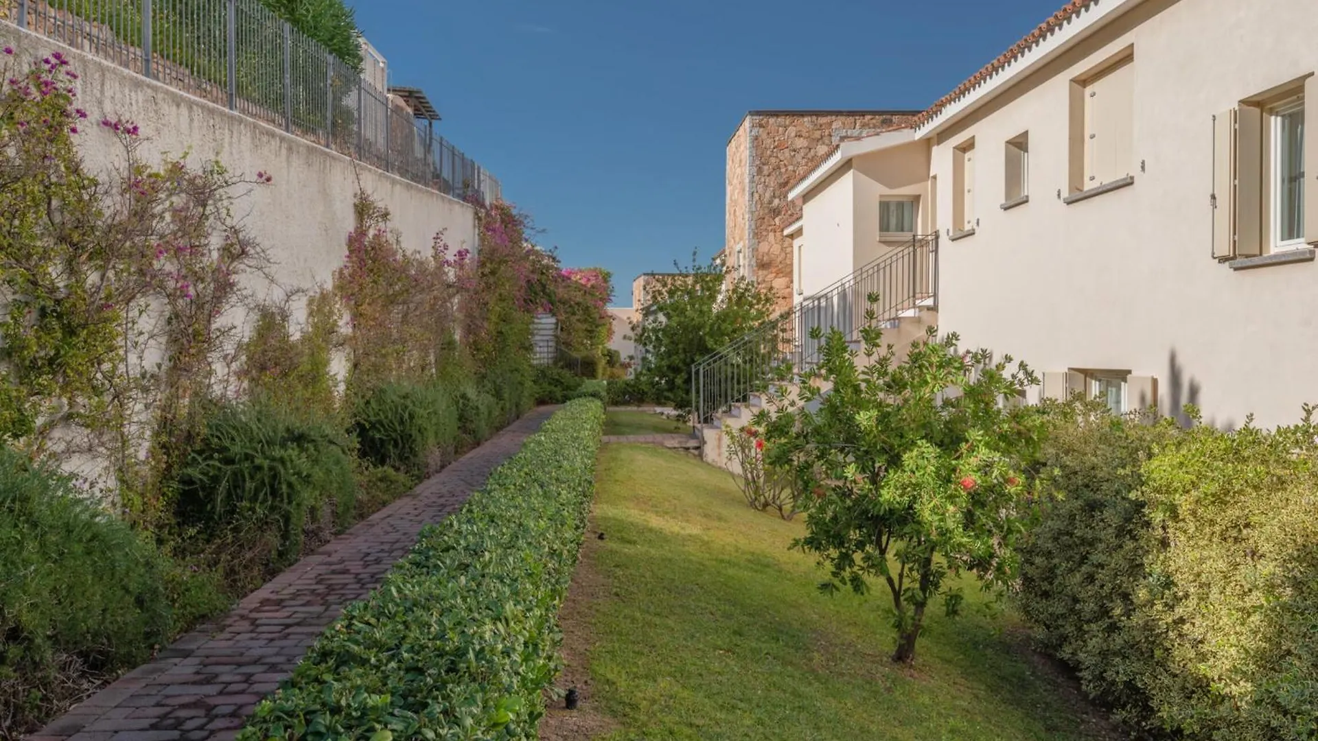 Baia Bianca Apartments Sardinia Baja Sardinia 0*,